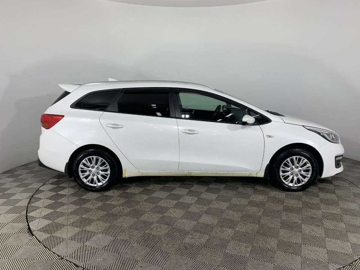 Kia Ceed с пробегом — 2017 год. Фото: #3