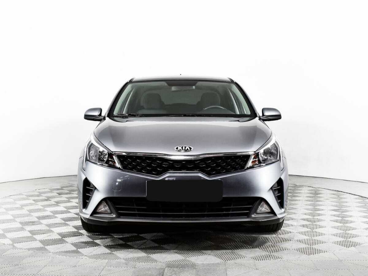 Kia Rio с пробегом — 2020 год. Фото: #1