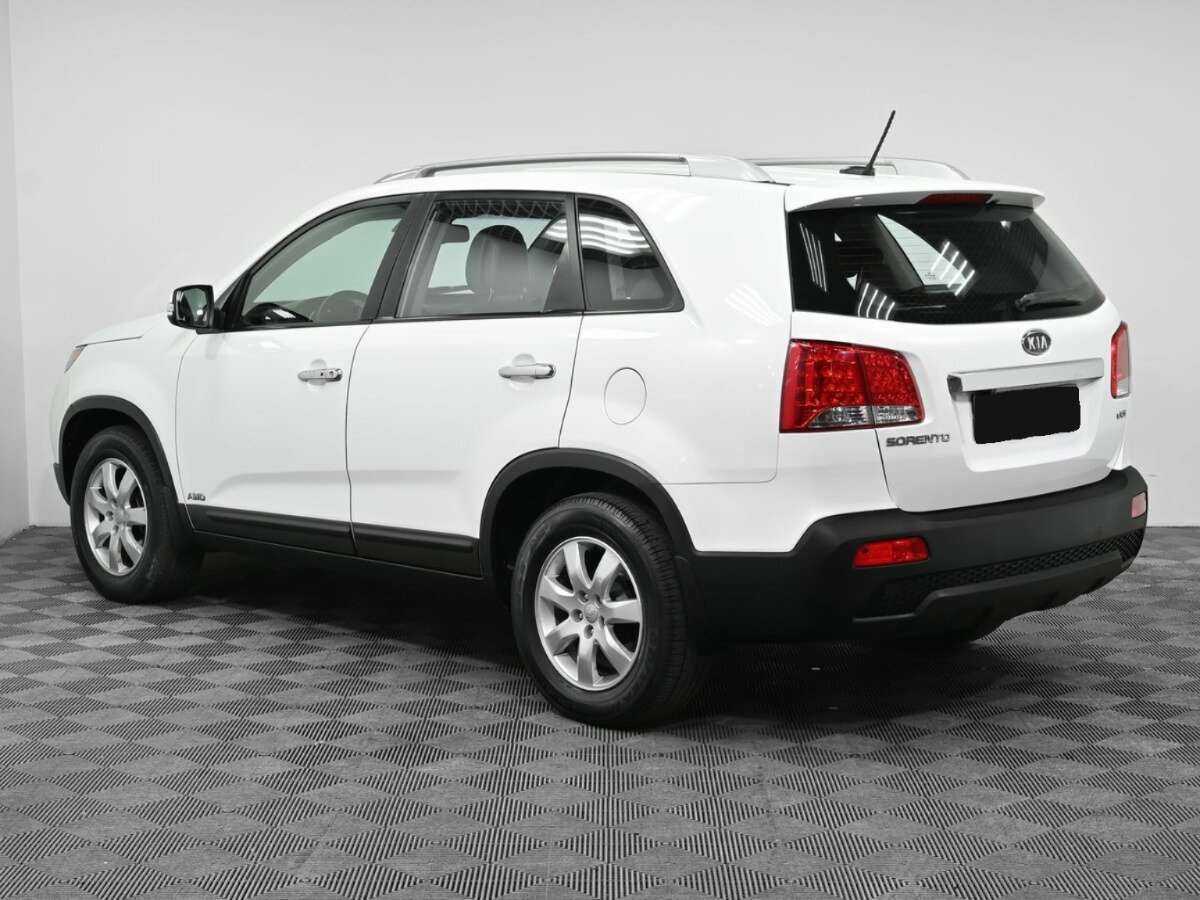 Kia Sorento с пробегом — 2012 год. Фото: #3