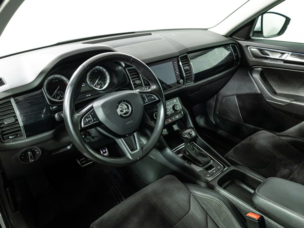 Skoda Kodiaq с пробегом — 2017 год. Фото: #10