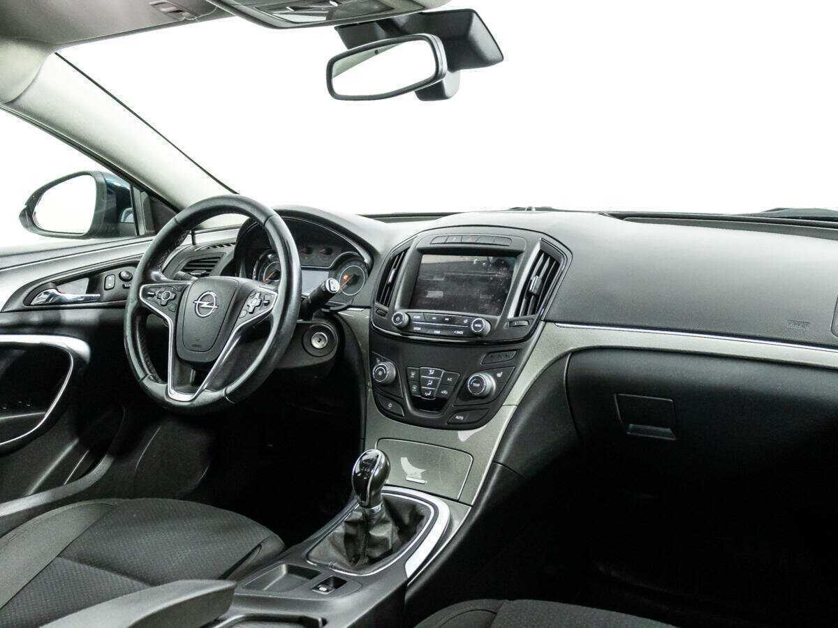 Opel Insignia с пробегом — 2014 год. Фото: #8