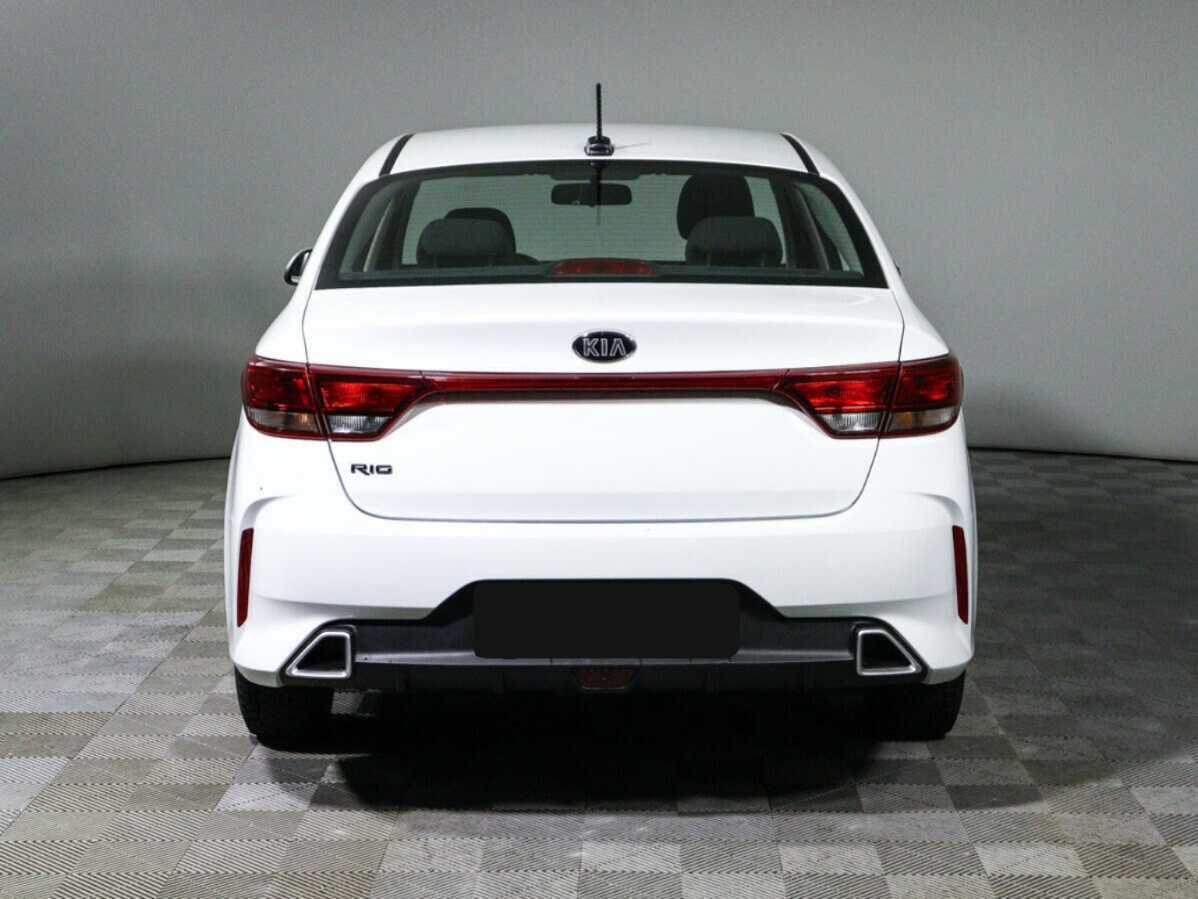 Kia Rio с пробегом — 2021 год. Фото: #5