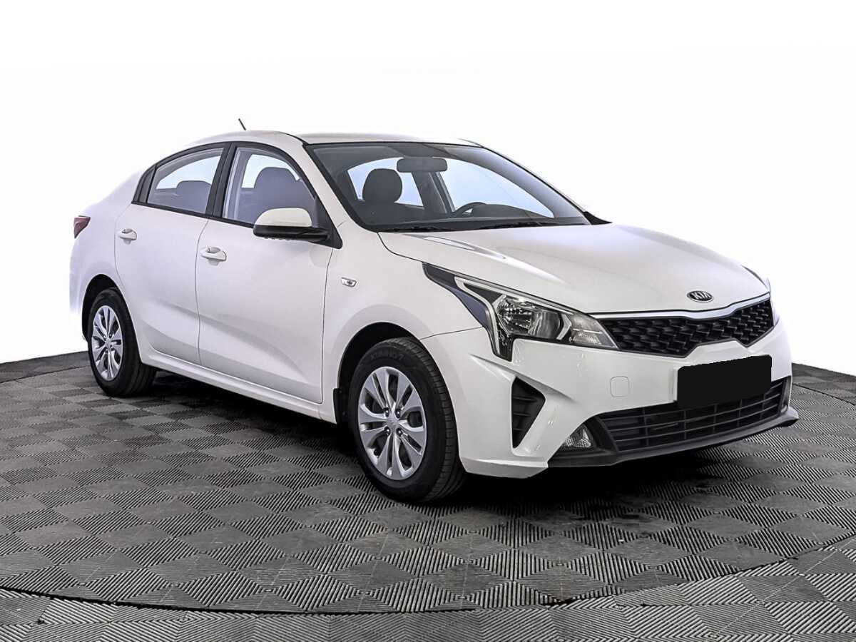 Kia Rio с пробегом — 2021 год. Фото: #2