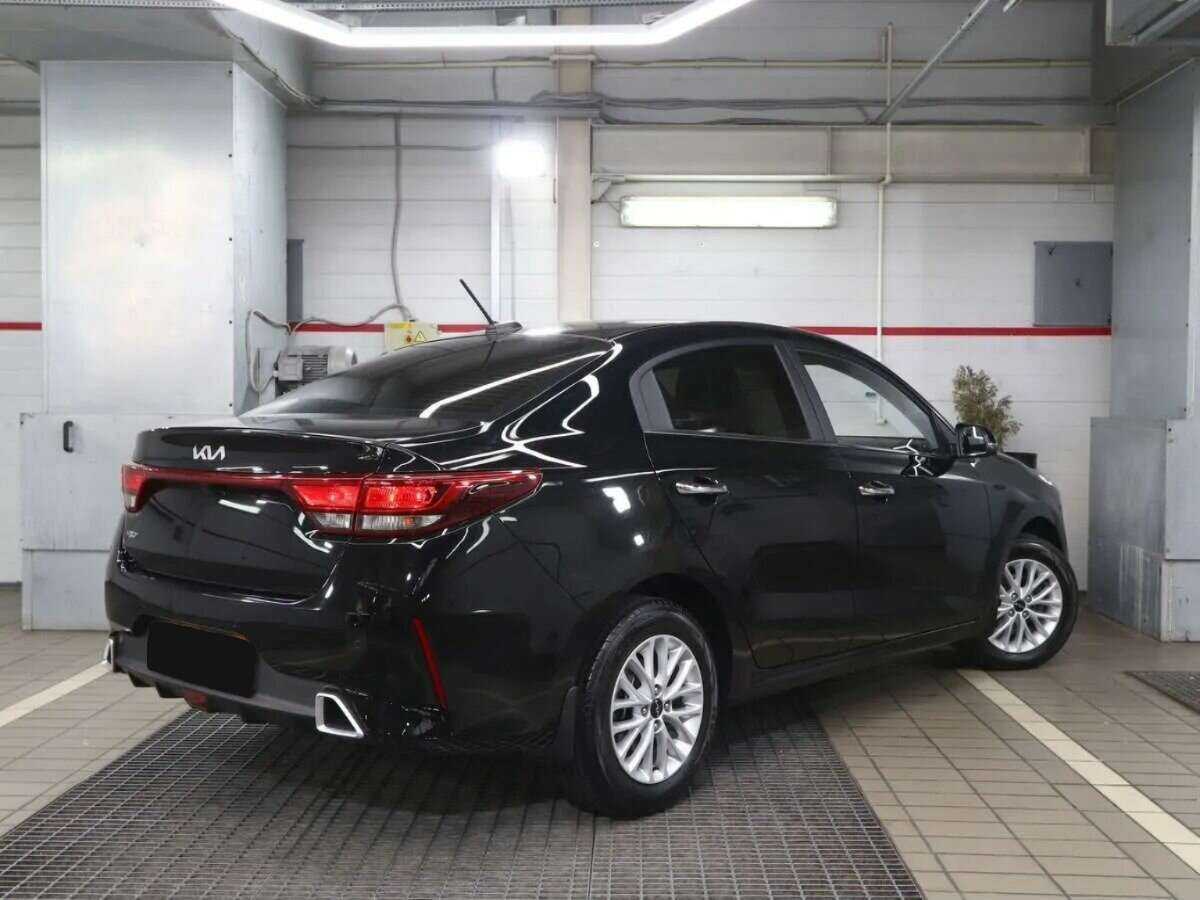 Kia Rio с пробегом — 2021 год. Фото: #1