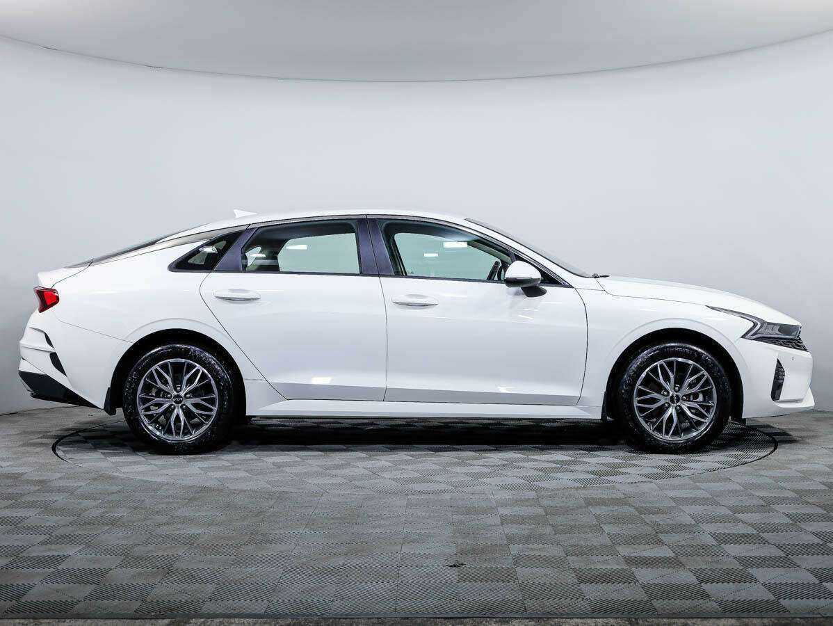 Kia K5 с пробегом — 2022 год. Фото: #2