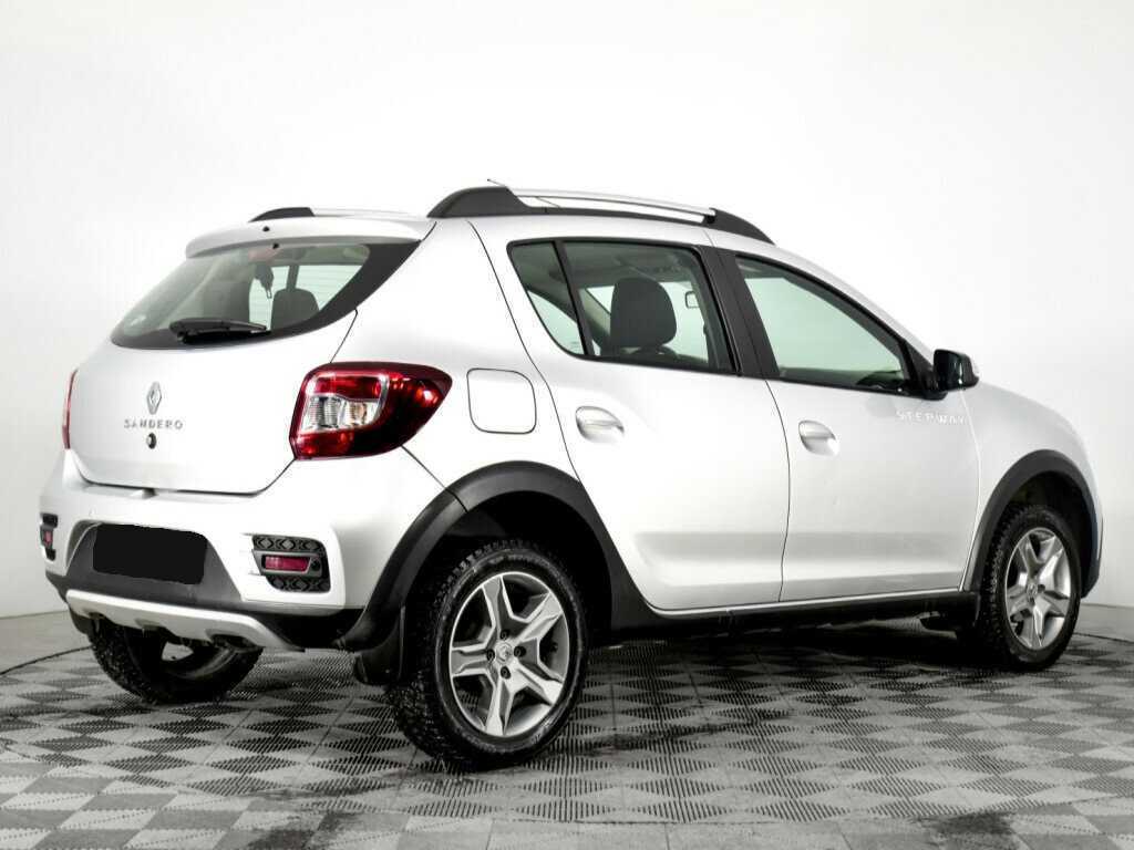 Renault Sandero с пробегом — 2019 год. Фото: #4