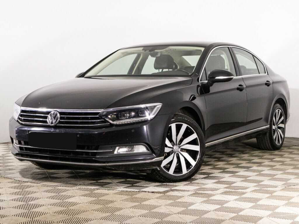 Volkswagen Passat с пробегом — 2016 год. Фото: #0