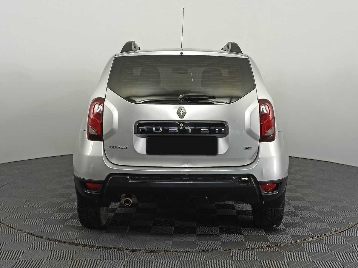 Renault Duster с пробегом — 2017 год. Фото: #4