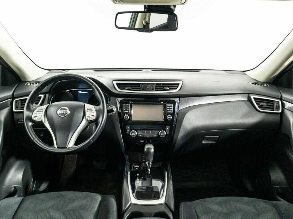 Nissan X-Trail с пробегом — 2015 год. Фото: #12