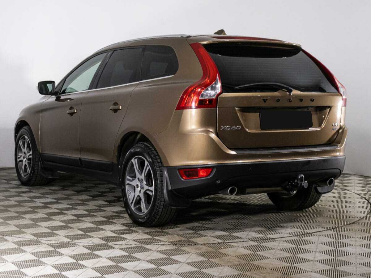 Volvo XC60 с пробегом — 2012 год. Фото: #6