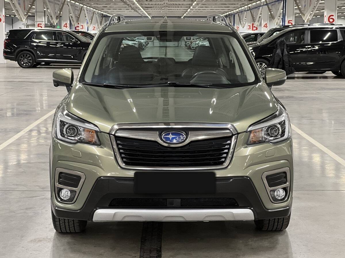 Subaru Forester с пробегом — 2018 год. Фото: #1