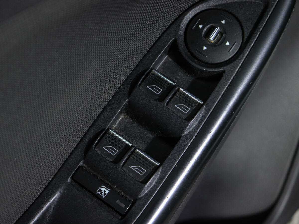 Ford Focus с пробегом — 2013 год. Фото: #15