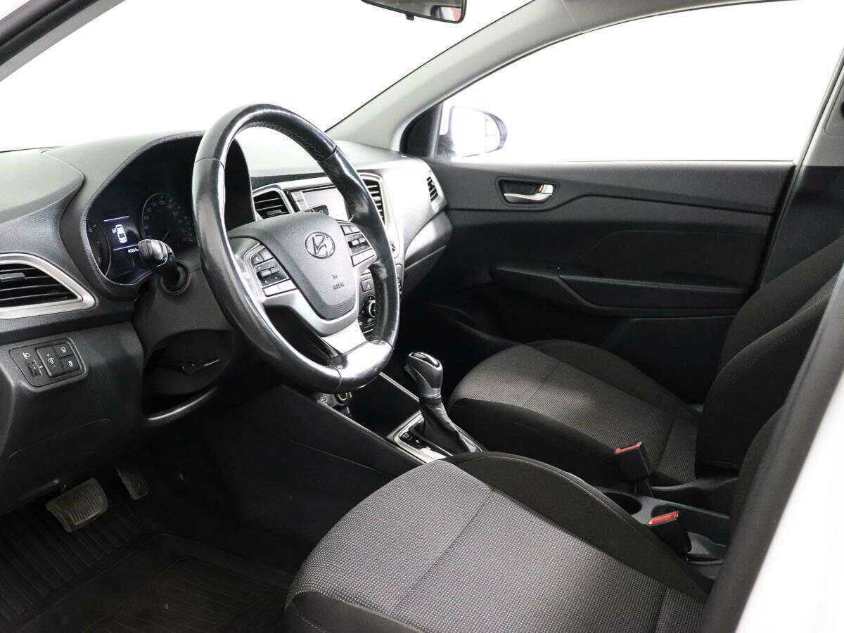 Hyundai Solaris с пробегом — 2019 год. Фото: #6