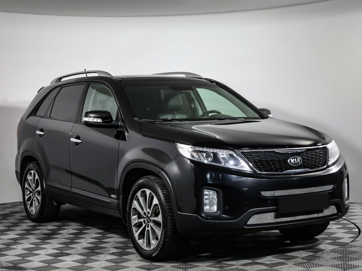 Kia Sorento с пробегом — 2014 год. Фото: #2