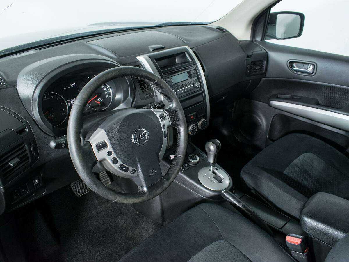 Nissan X-Trail с пробегом — 2013 год. Фото: #11