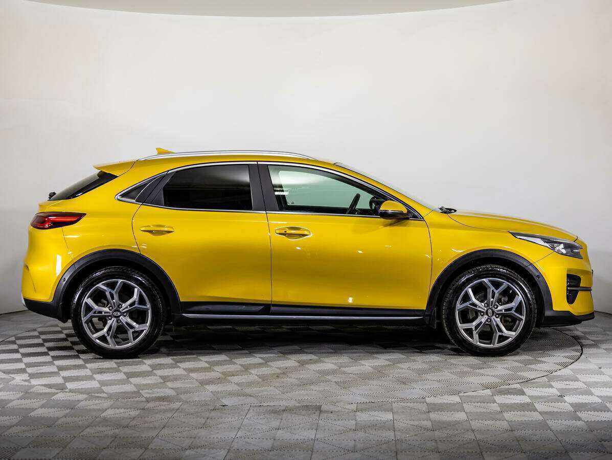 Kia XCeed с пробегом — 2020 год. Фото: #3
