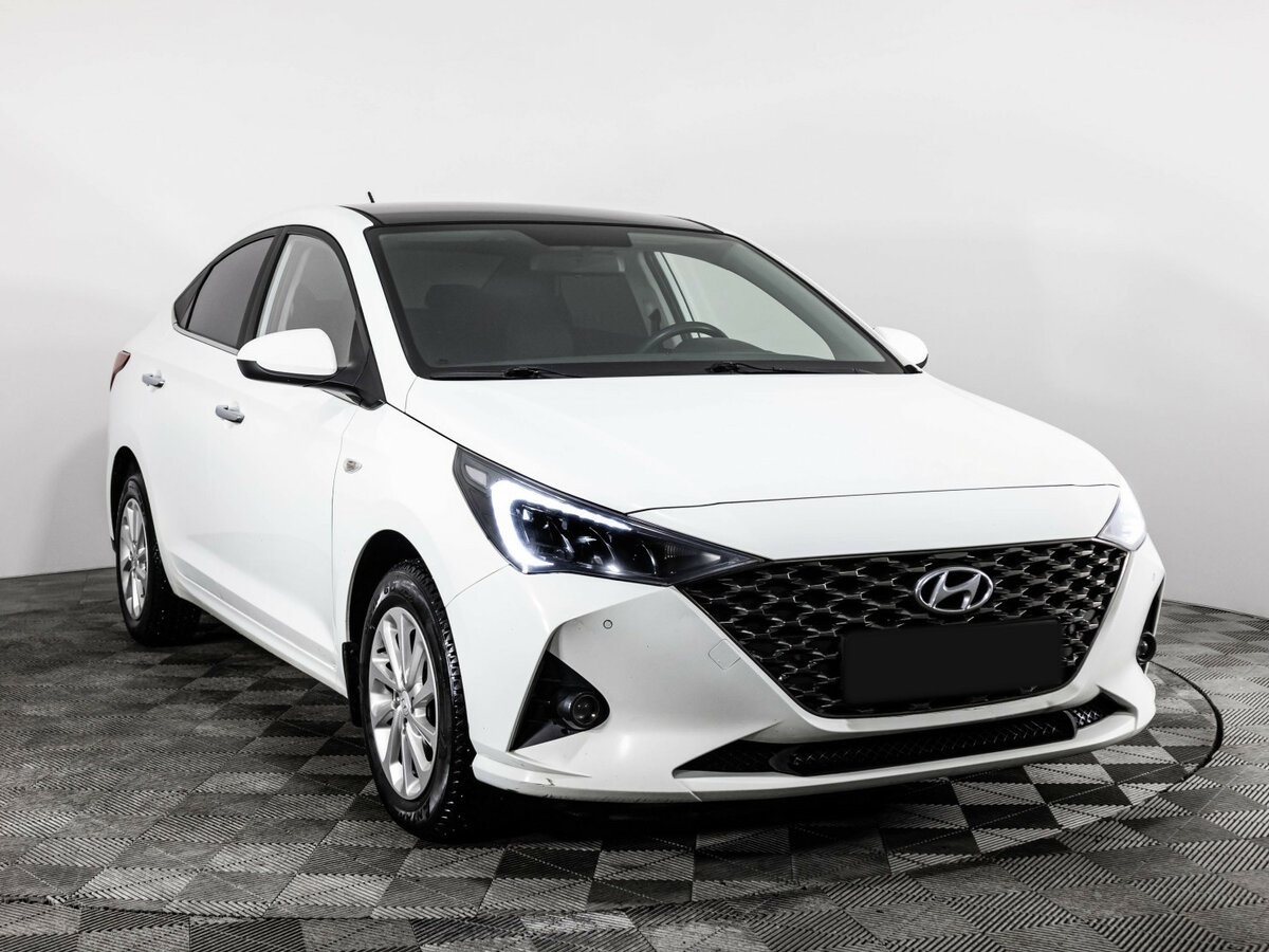 Hyundai Solaris с пробегом — 2020 год. Фото: #2