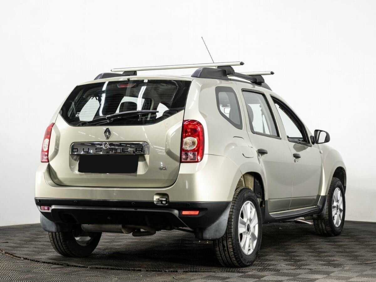 Renault Duster с пробегом — 2014 год. Фото: #3