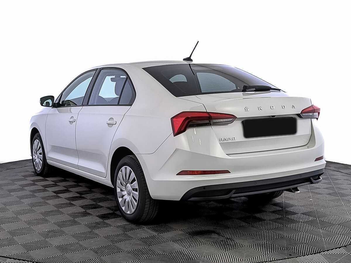 Skoda Rapid с пробегом — 2020 год. Фото: #6