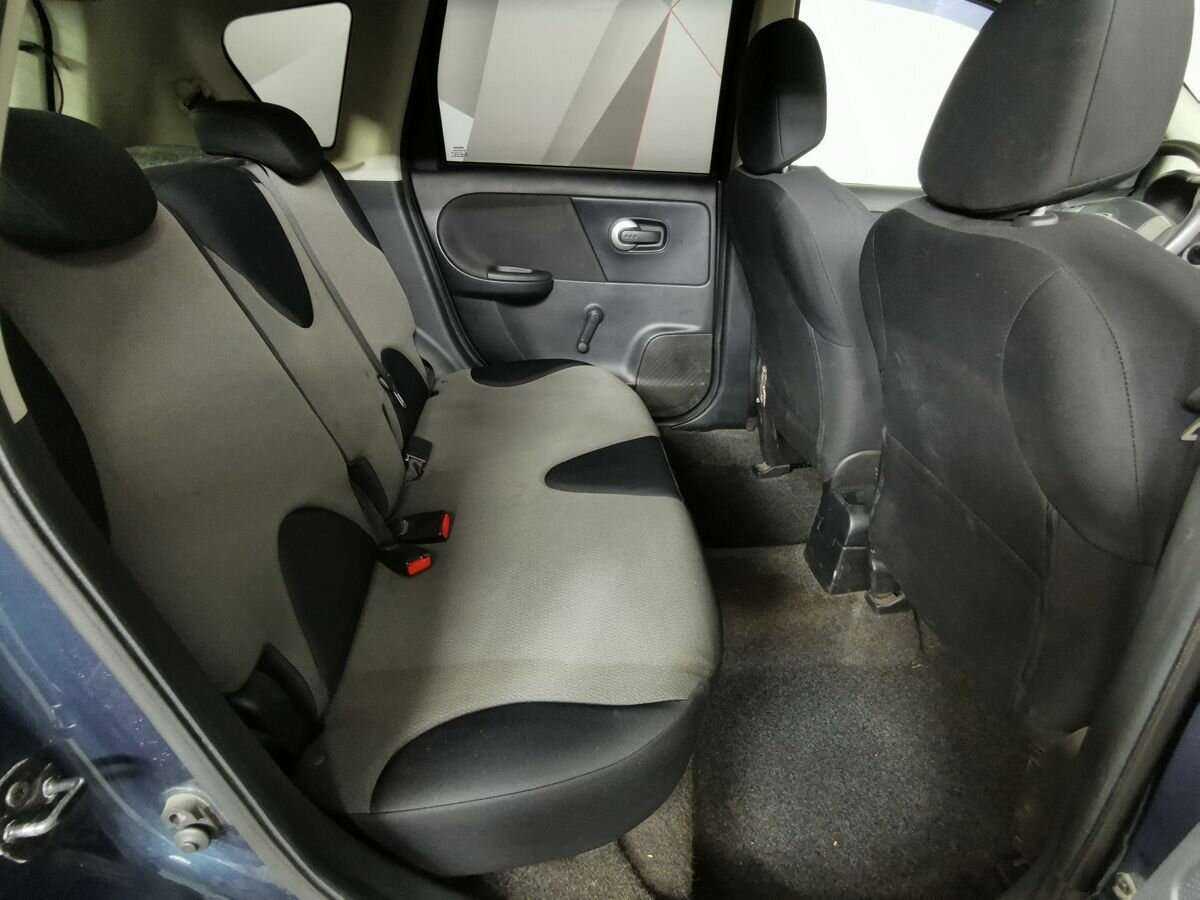 Nissan Note с пробегом — 2013 год. Фото: #10