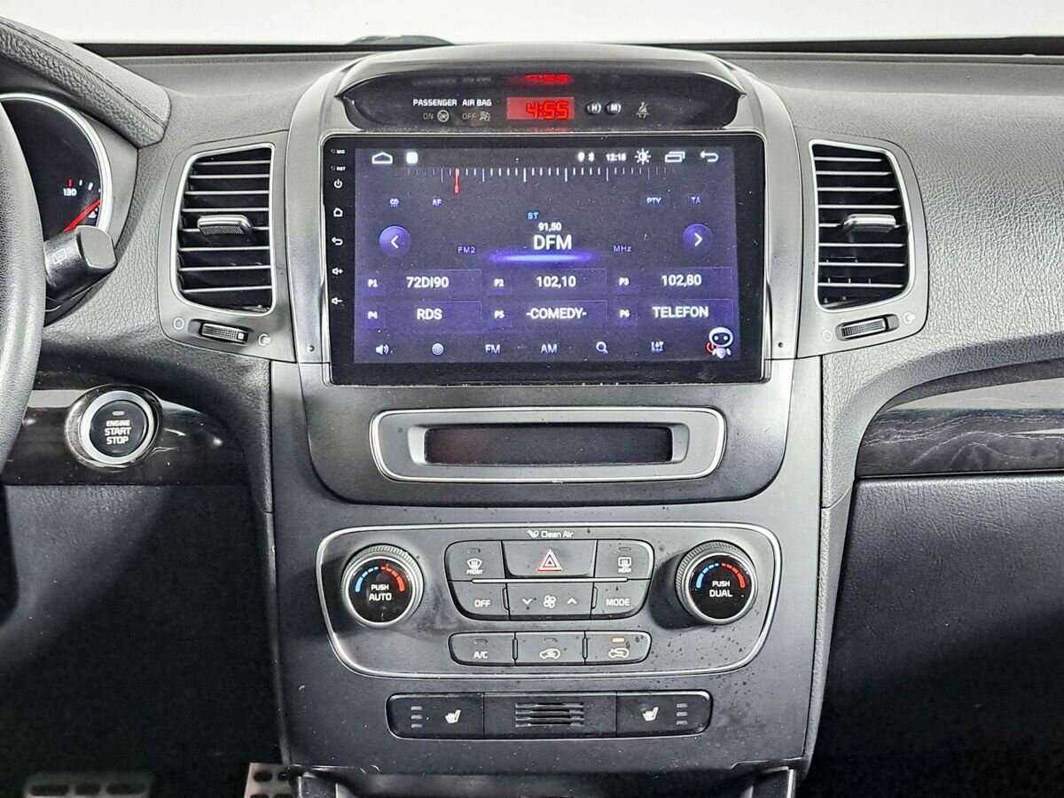 Kia Sorento с пробегом — 2014 год. Фото: #12