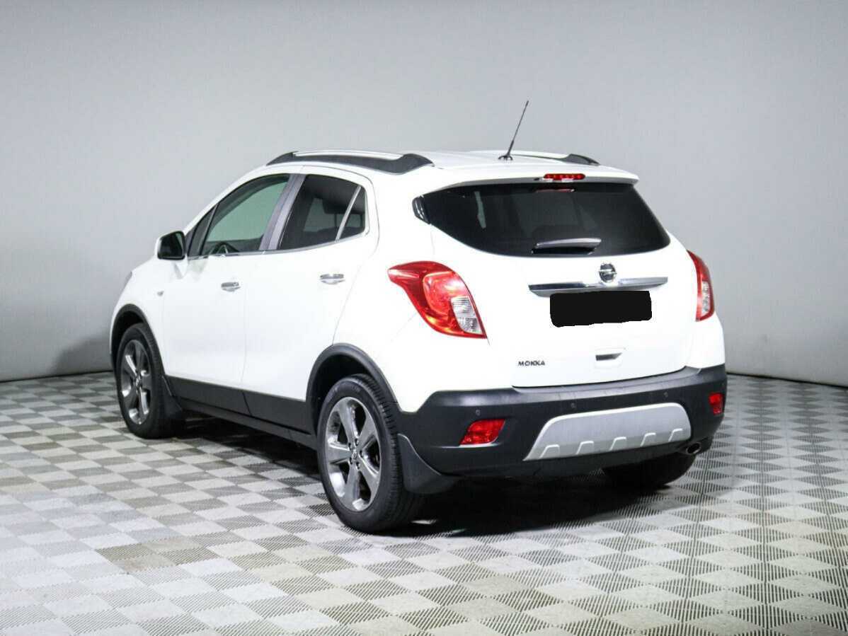 Opel Mokka с пробегом — 2014 год. Фото: #5