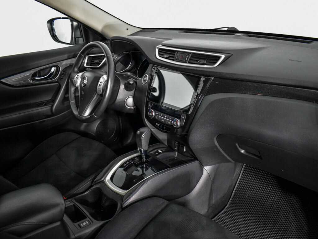 Nissan X-Trail с пробегом — 2016 год. Фото: #12