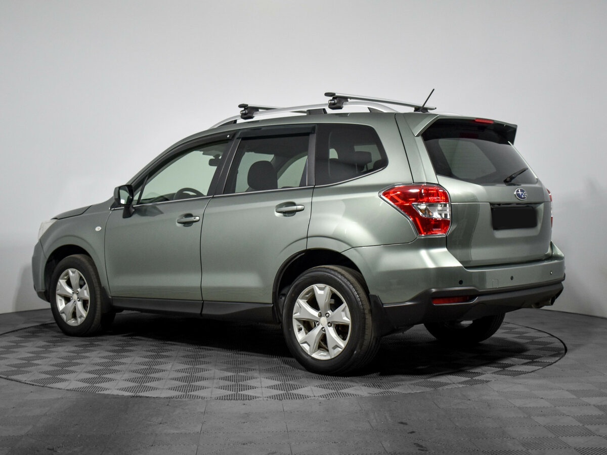Subaru Forester с пробегом — 2014 год. Фото: #5