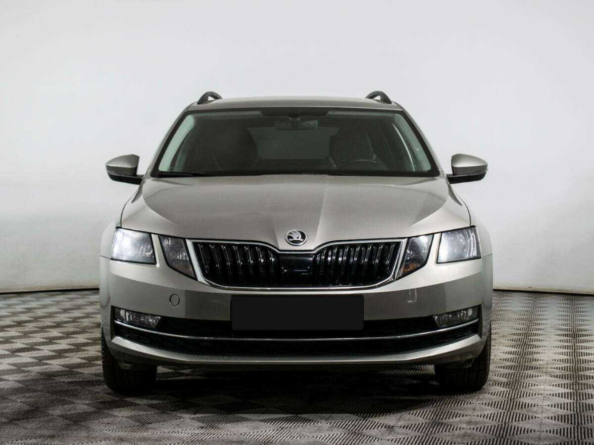 Skoda Octavia с пробегом — 2018 год. Фото: #1