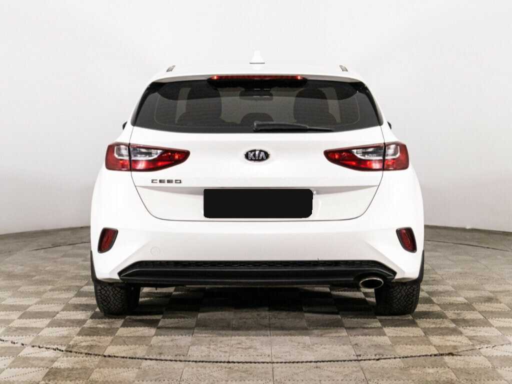 Kia Ceed с пробегом — 2019 год. Фото: #5