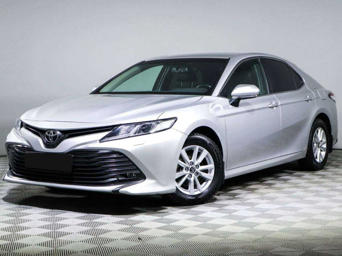 Toyota Camry с пробегом — 2020 год. Фото: #0