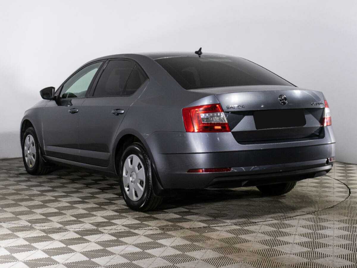 Skoda Octavia с пробегом — 2018 год. Фото: #6