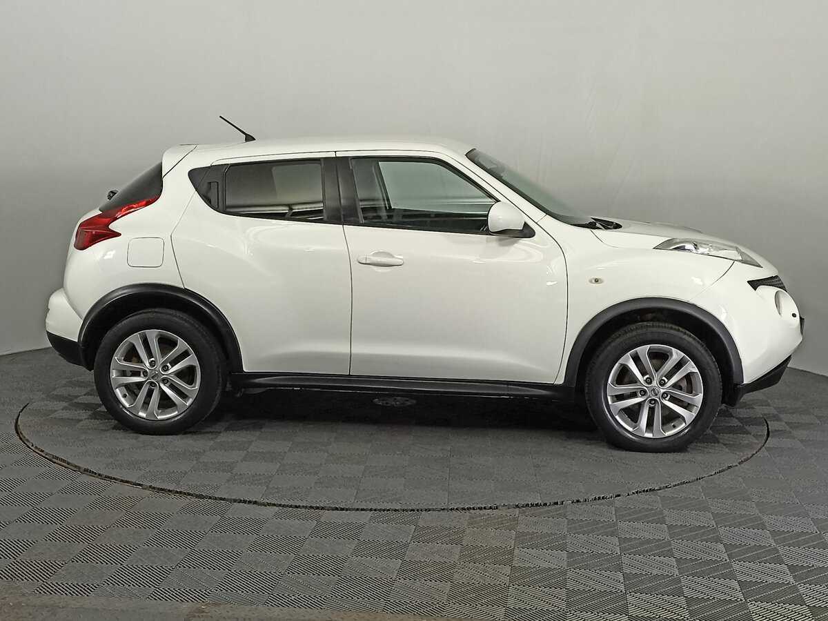 Nissan Juke с пробегом — 2012 год. Фото: #3