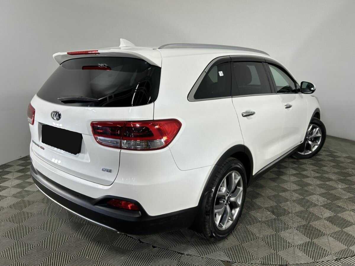Kia Sorento с пробегом — 2017 год. Фото: #5