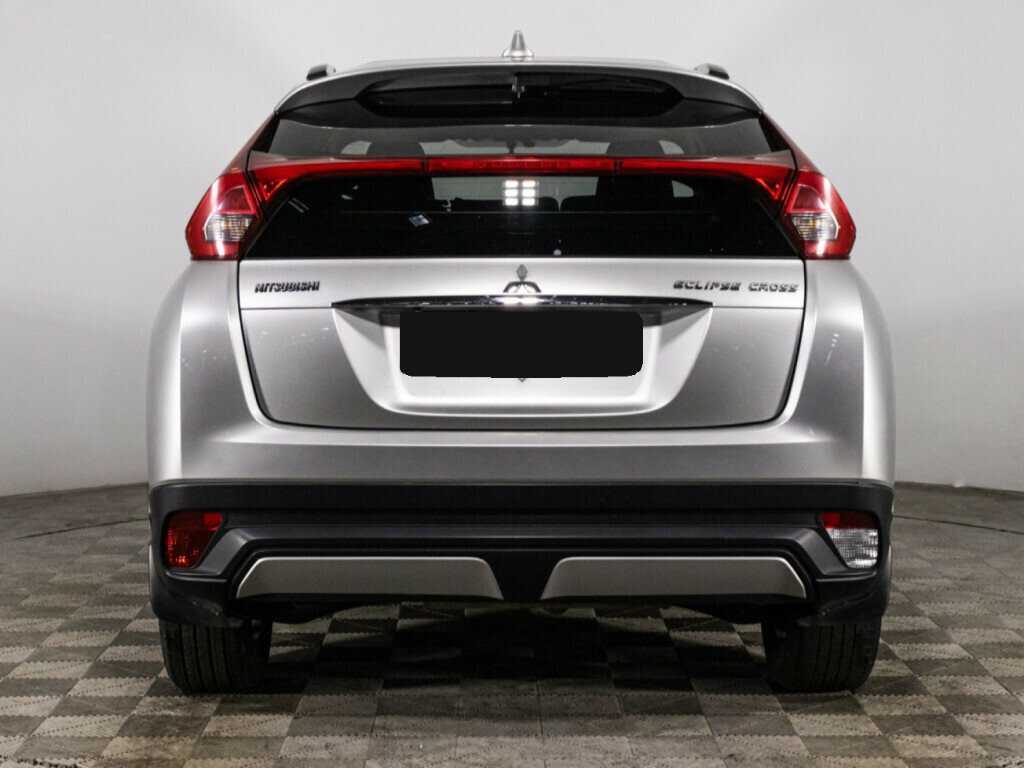 Mitsubishi Eclipse Cross с пробегом — 2018 год. Фото: #5