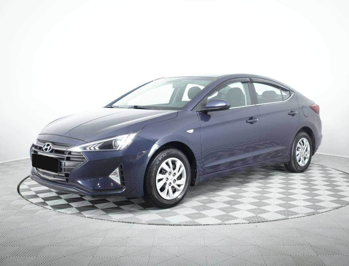 Hyundai Elantra с пробегом — 2020 год. Посмотреть фото