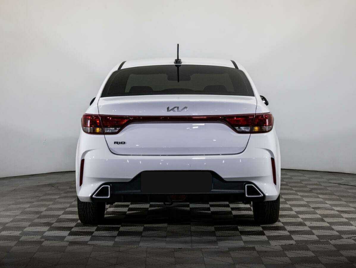 Kia Rio с пробегом — 2021 год. Фото: #5