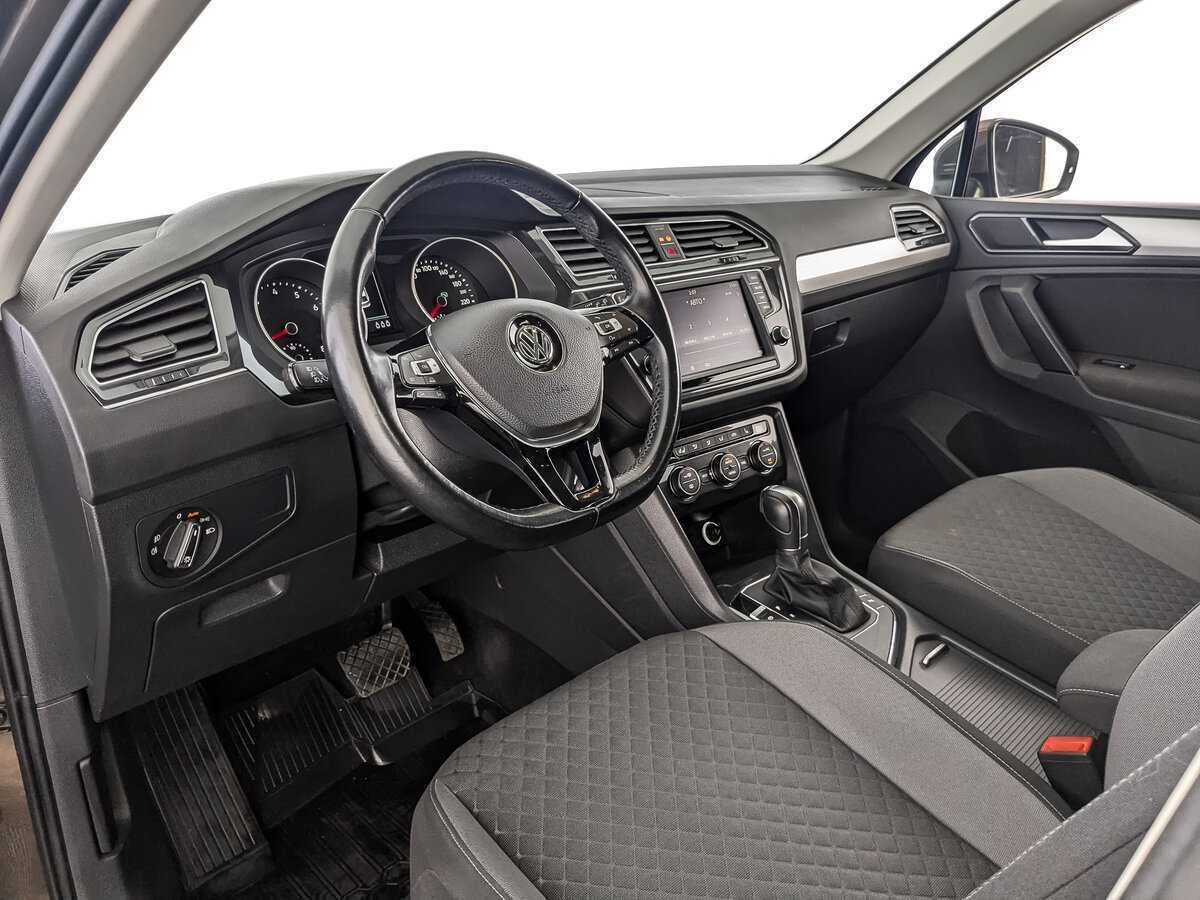 Volkswagen Tiguan с пробегом — 2017 год. Фото: #10