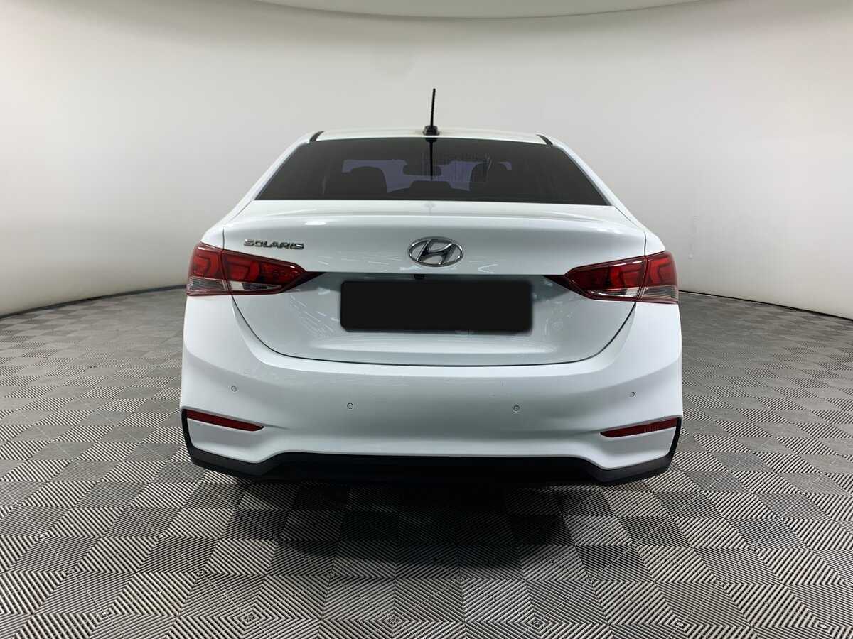 Hyundai Solaris с пробегом — 2018 год. Фото: #5