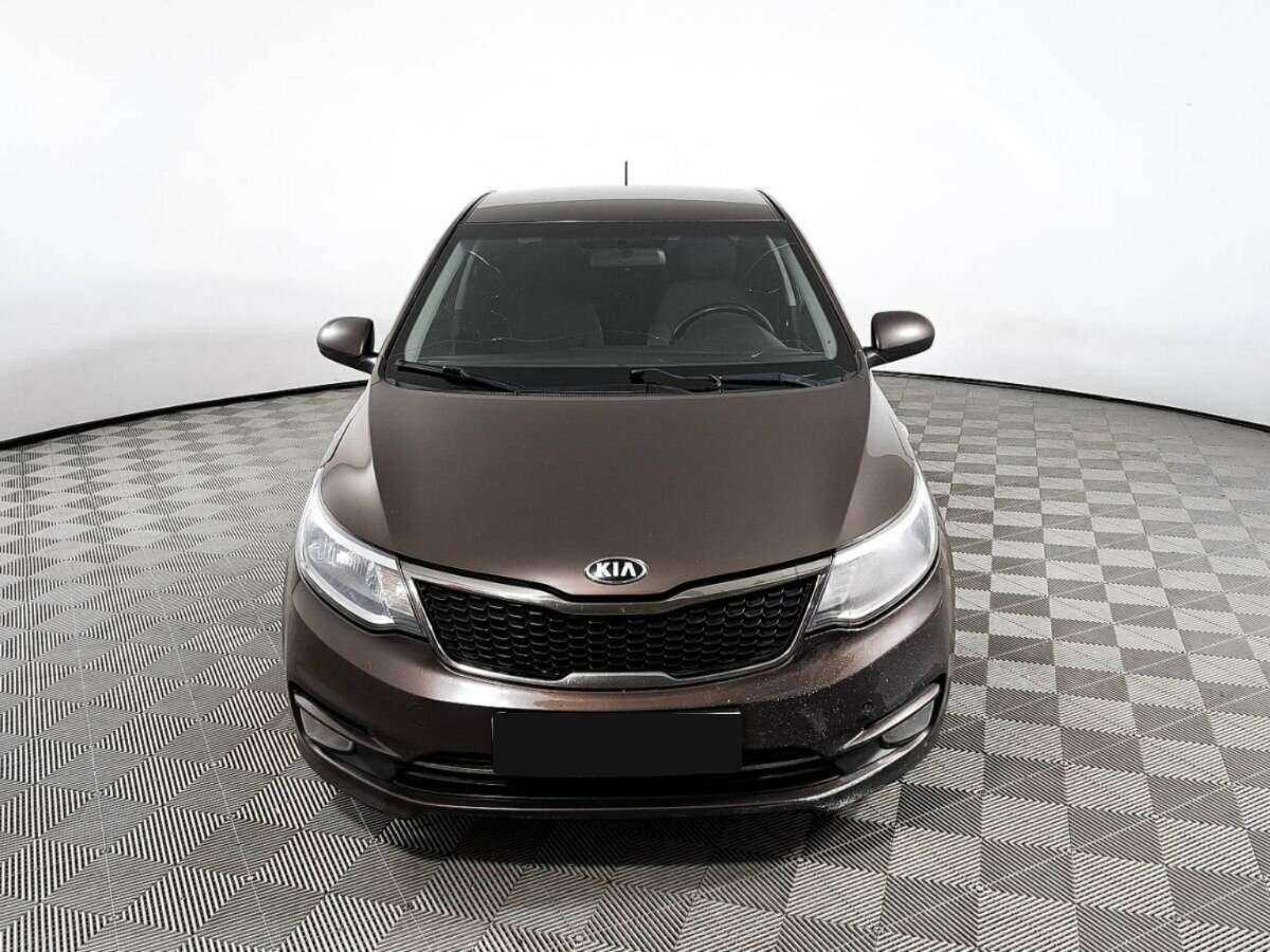 Kia Rio с пробегом — 2016 год. Фото: #1