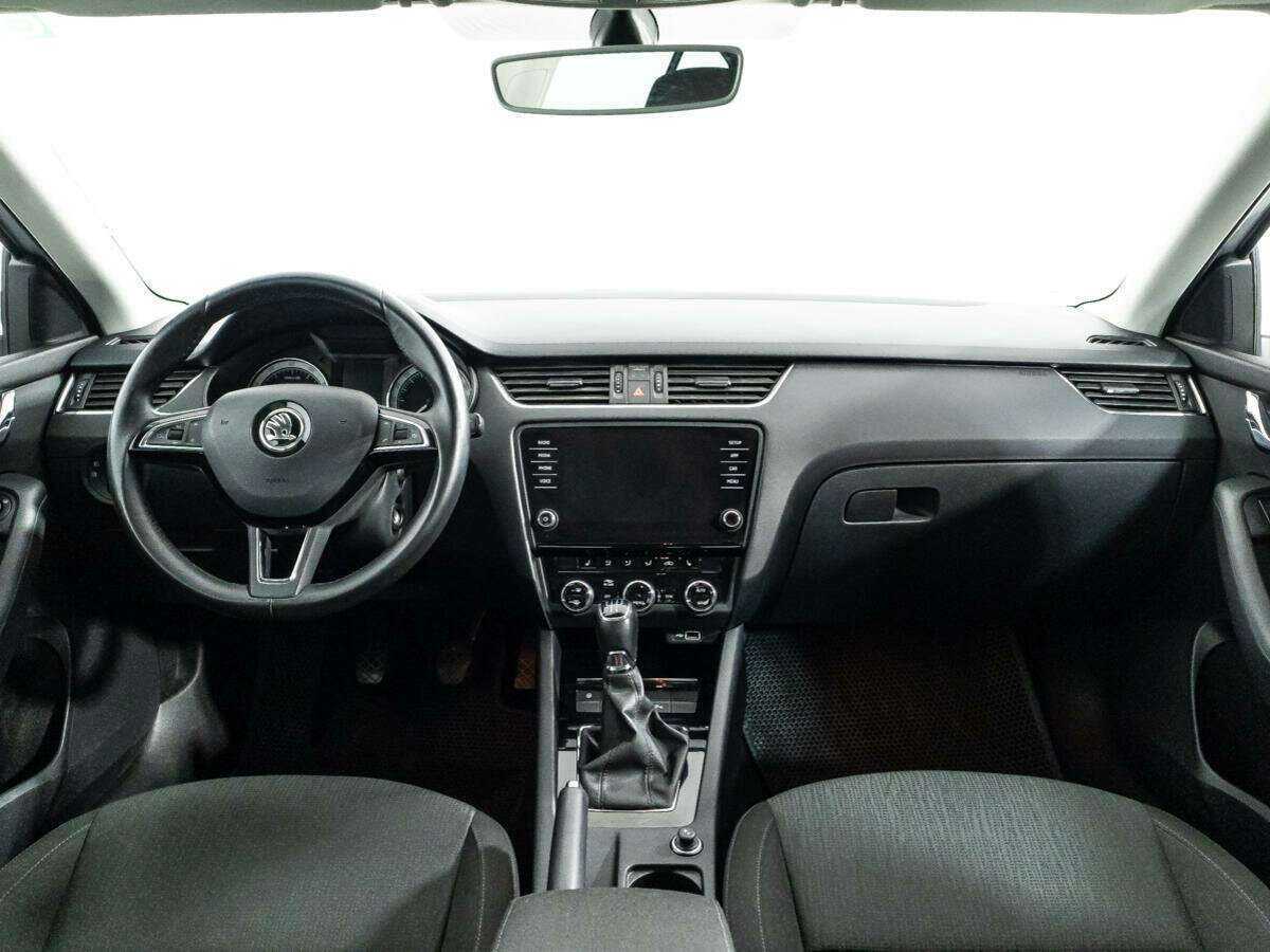 Skoda Octavia с пробегом — 2018 год. Фото: #12