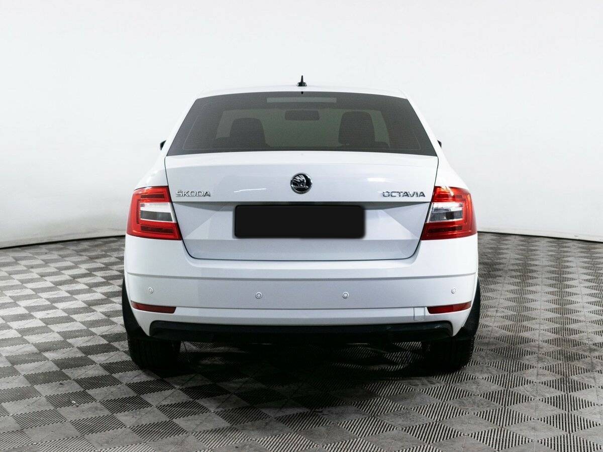 Skoda Octavia с пробегом — 2019 год. Фото: #5