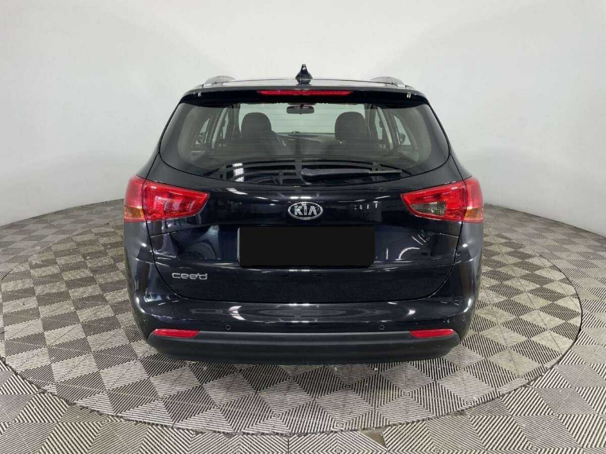 Kia Ceed с пробегом — 2017 год. Фото: #2