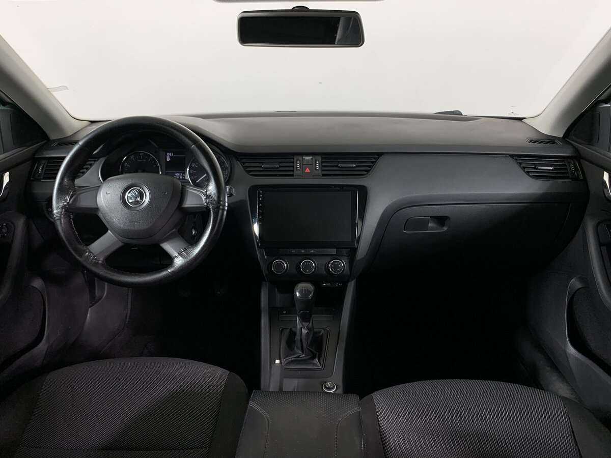 Skoda Octavia с пробегом — 2014 год. Фото: #9