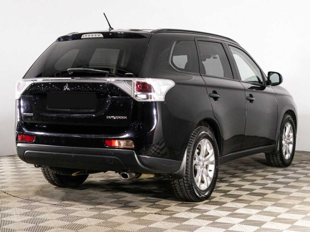 Mitsubishi Outlander с пробегом — 2012 год. Фото: #4