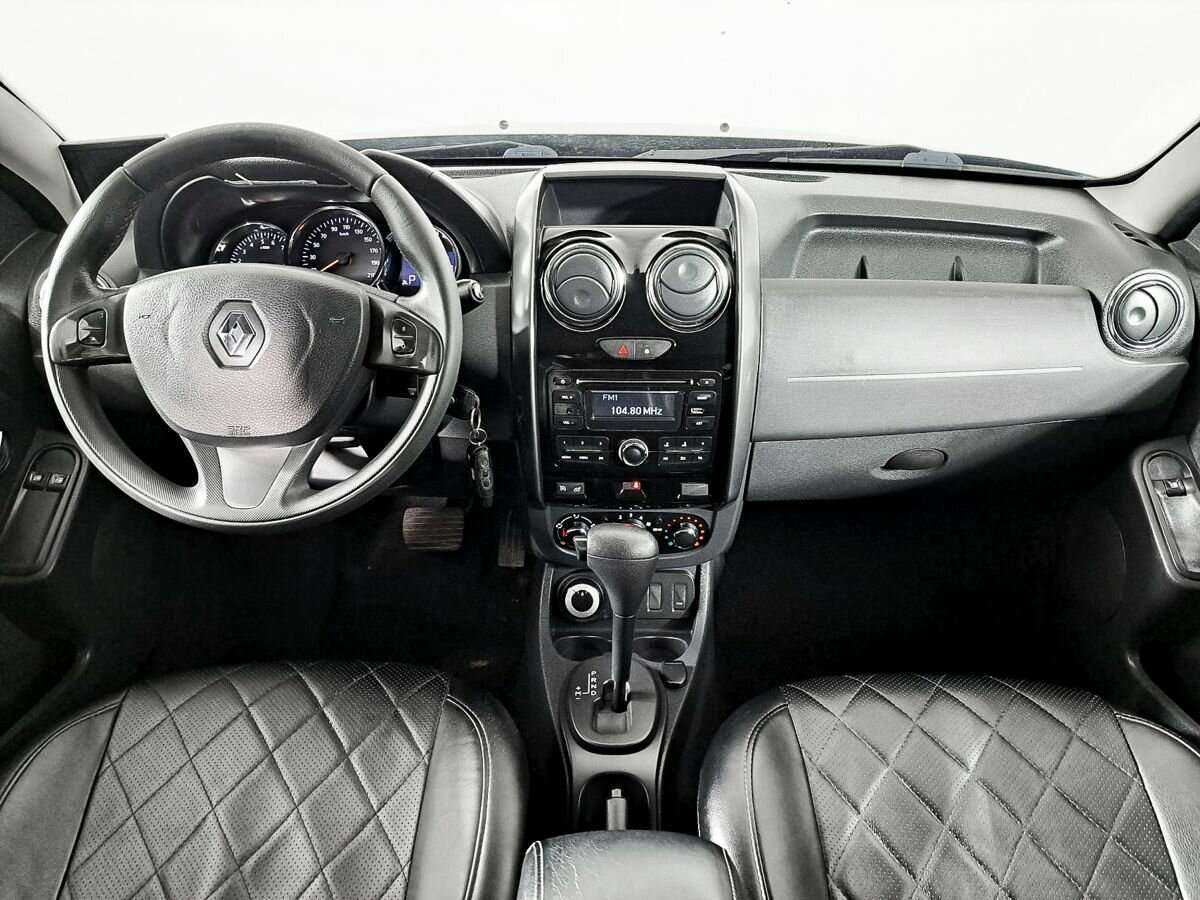 Renault Duster с пробегом — 2016 год. Фото: #11