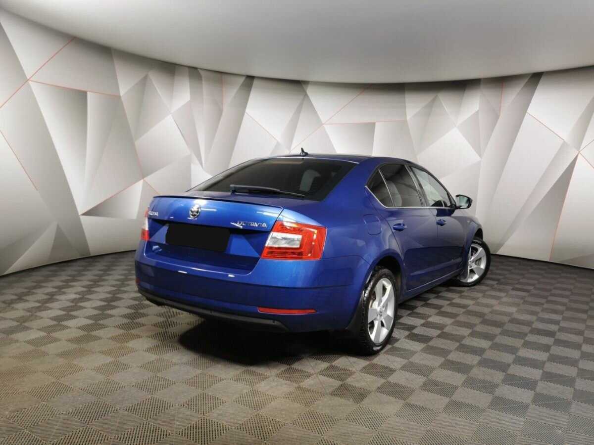 Skoda Octavia с пробегом — 2020 год. Фото: #1