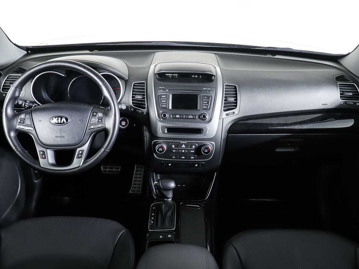 Kia Sorento с пробегом — 2013 год. Фото: #9
