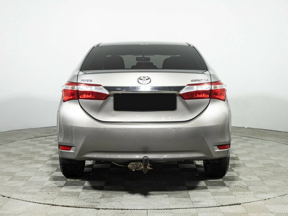 Toyota Corolla с пробегом — 2014 год. Фото: #5
