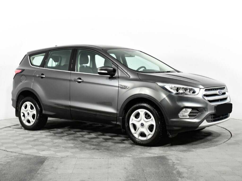 Ford Kuga с пробегом — 2017 год. Фото: #2